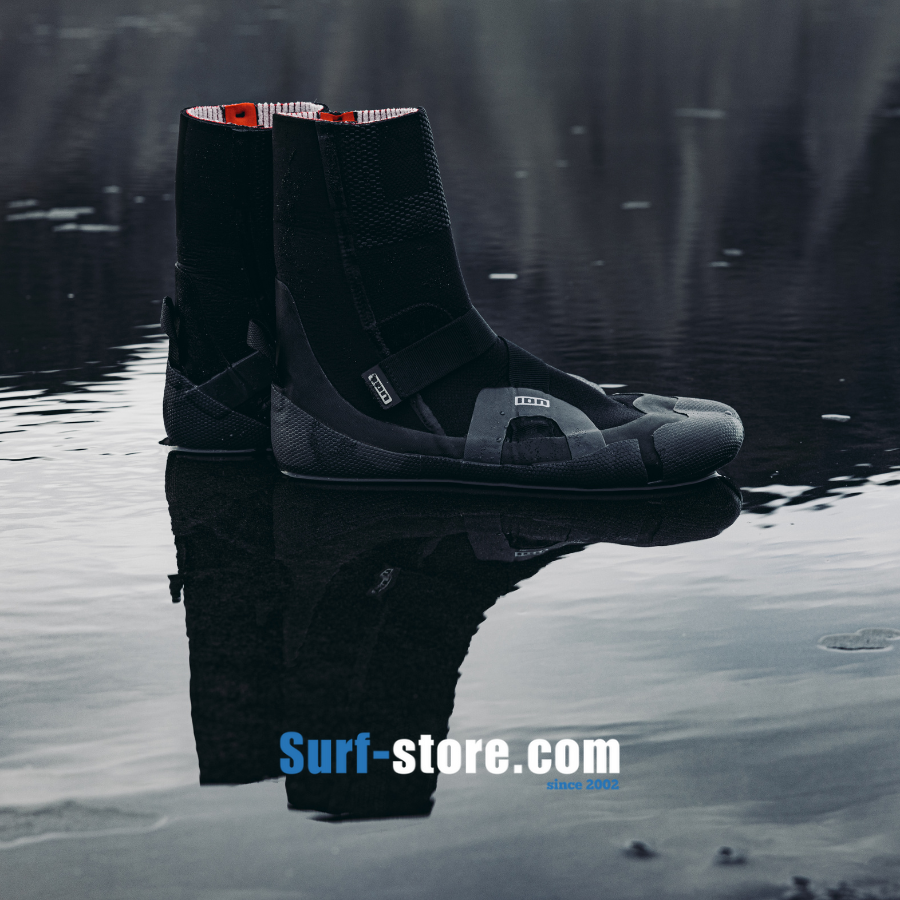 Surf Shoes