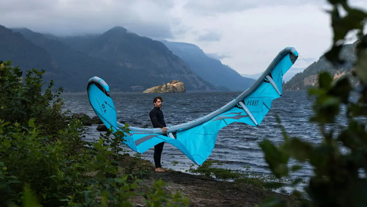 Kitesurfing Self-Rescue — Step-by-Step Guide