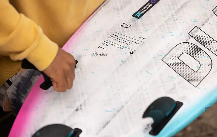 Duotone Volt D/LAB 2026 - Duotone Kiteboards - Surf Boards | Surf-store.com
