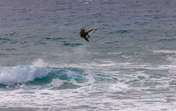 Duotone Whip D/LAB 2026 - Duotone Kiteboards - Surf Boards | Surf-store.com