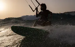 Duotone Whip SLS 2026 - Duotone Kiteboards - Surf Boards | Surf-store.com