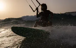 Duotone Whip SLS 2026 - Duotone Kiteboards - Surf Boards | Surf-store.com