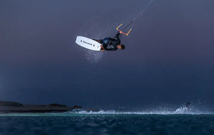 Duotone TS Park 2026 - Duotone Kiteboards | Surf-store.com