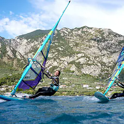 Duotone Eagle SLS 2025 - Duotone Windsurfing - Windsurf Boards | Surf-store.com