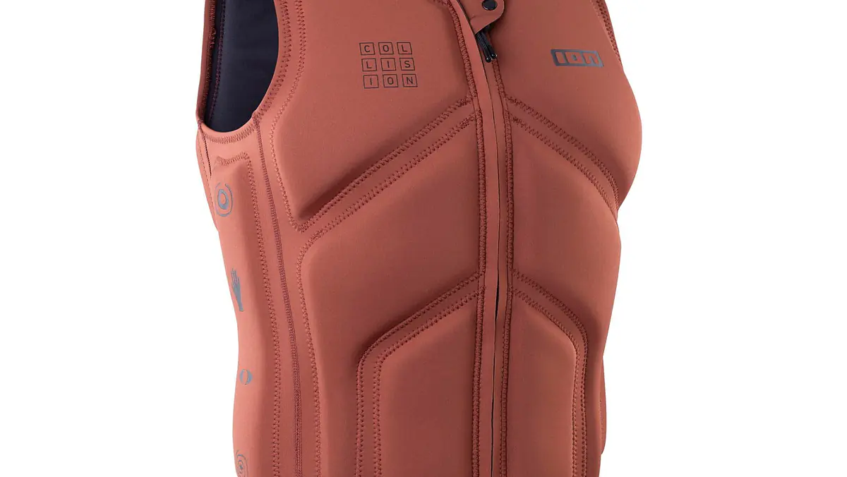 Kitesurfing Impact Vest Guide 2026 — Safety & Fit