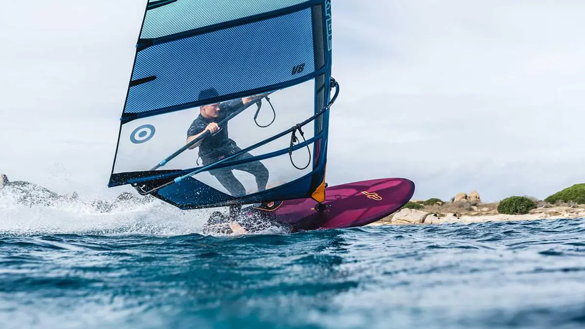 Windsurf Mast Guide 2026 — RDM vs SDM Explained