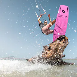 Duotone TS Freestyle SLS 2025 - Duotone Kiteboards | Surf-store.com