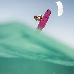 Duotone TS Freestyle SLS 2025 - Duotone Kiteboards | Surf-store.com