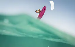 Duotone TS Freestyle SLS 2025 - Duotone Kiteboards | Surf-store.com