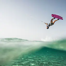 Duotone TS Freestyle SLS 2025 - Duotone Kiteboards | Surf-store.com