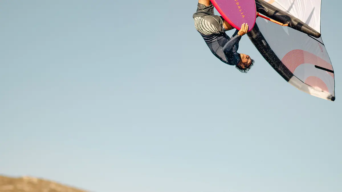 SUP Paddling in Wind — How to Handle Windy Conditions