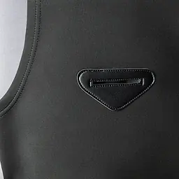 Neilpryde Neo Hoodie 2026 - NeilPryde Sails & Wetsuits 2026 | Surf-store.com