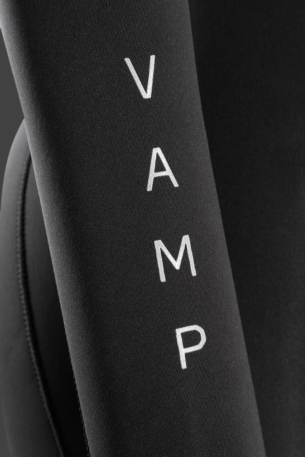 Neilpryde Vamp 5/4 Fullsuit GBS FZ 2026 - NeilPryde Sails & Wetsuits 2026 - 5mm Wetsuits Women | Surf-store.com