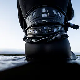 ION Waist Kite Riot Light 2026 - ION Water - Harnesses | Surf-store.com