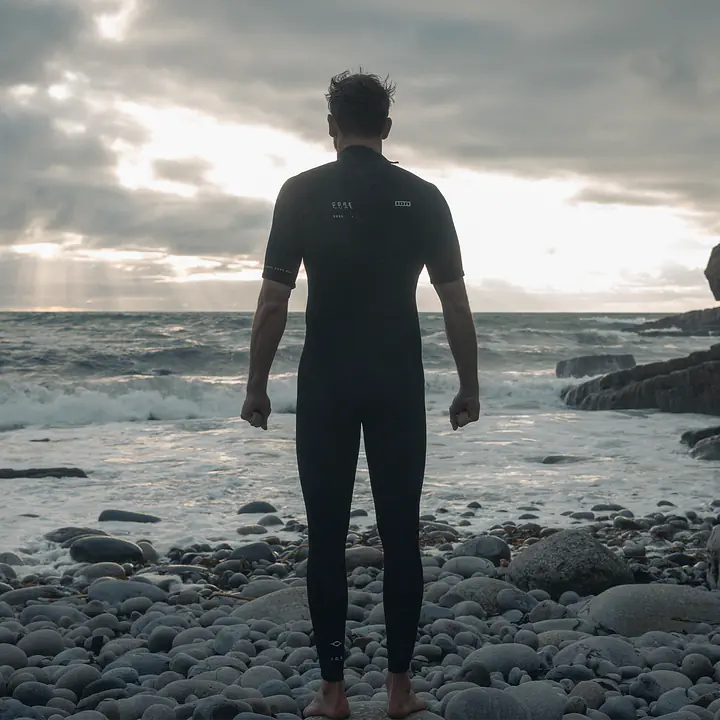 ION Seek Core 3.5/2 SS Back Zip men 2026 - ION Wetsuits 2026 - 3mm Wetsuits | Surf-store.com