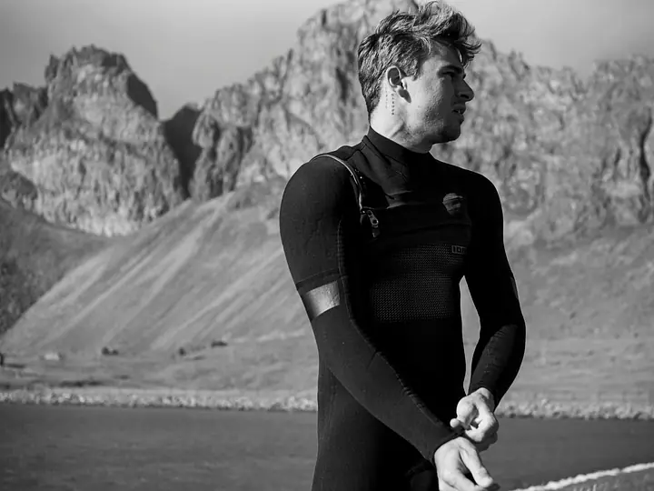 ION Seek Select 5/4 Front Zip men 2026 - ION Wetsuits 2026 - 5mm Wetsuits | Surf-store.com