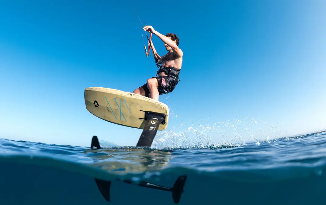 How Many Knots Do You Need to Kitesurf? — Wind Guide